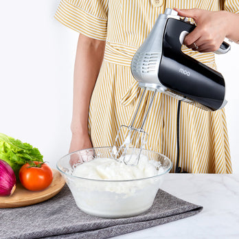 MOA Handmixer - HM82B